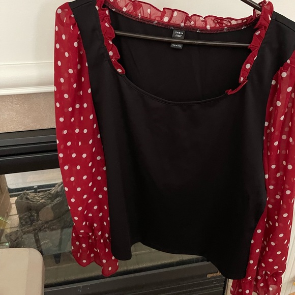 SHEIN Tops - SHEIN Curve 2XL black top with red and white sheer polka dot sleeves.